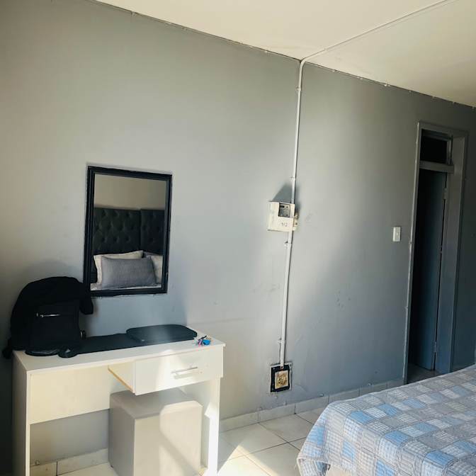 Yamkela's room