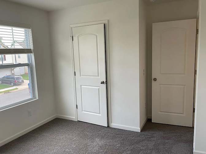 Alcove Rooms's room