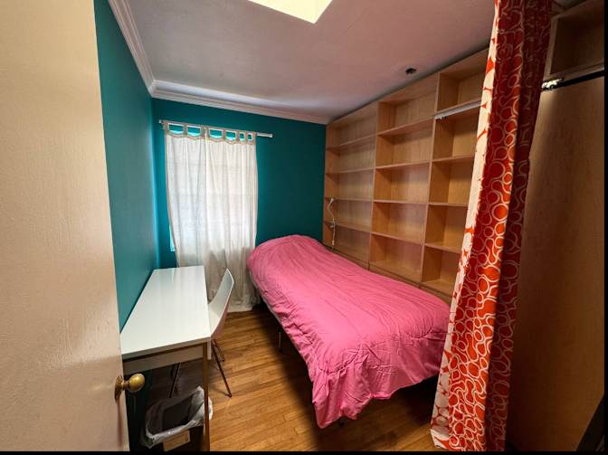 Vanessa's room