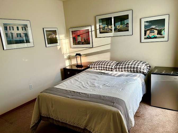Rod's room