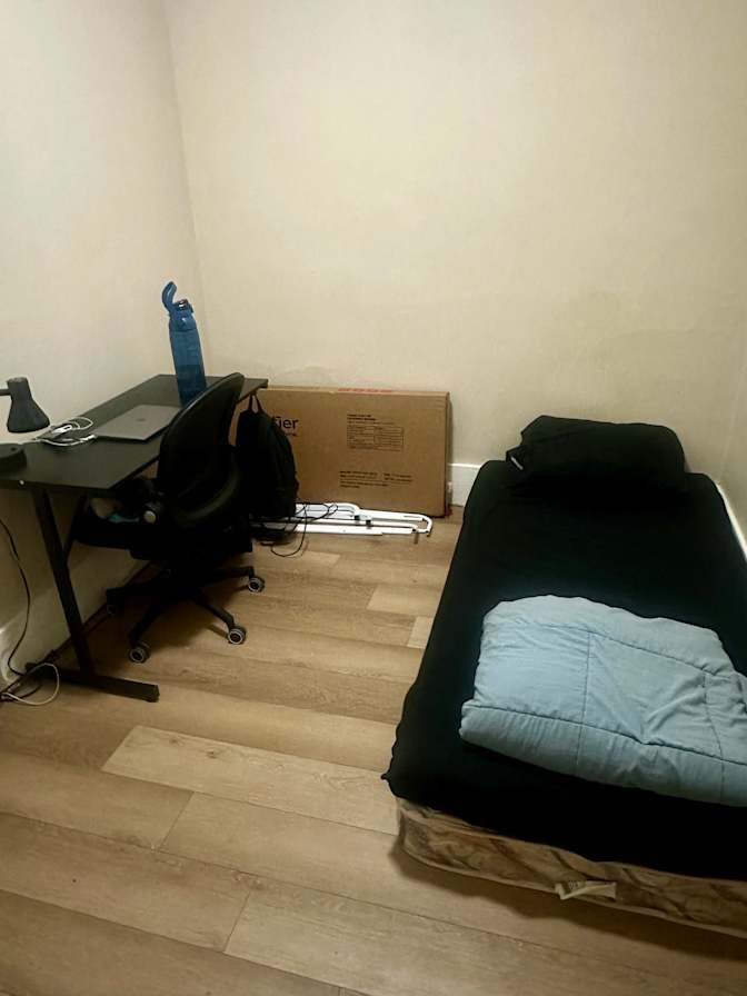 Aarij's room