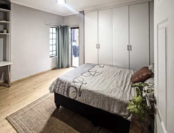 Khosie's room
