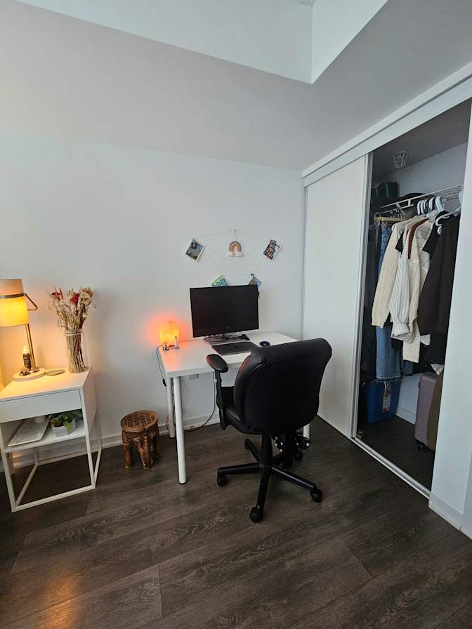 Samantha's room