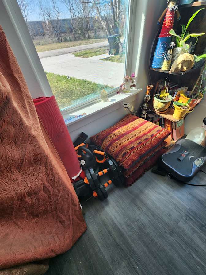 Bri C.'s room