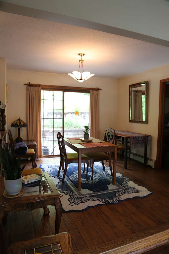 Suzanne Villeneuve's room