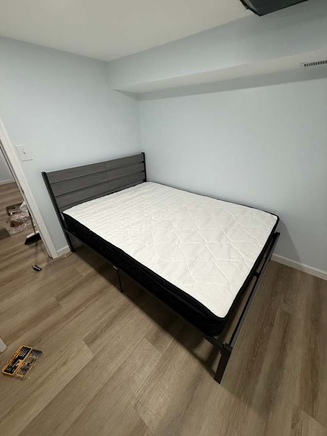 Yann's room