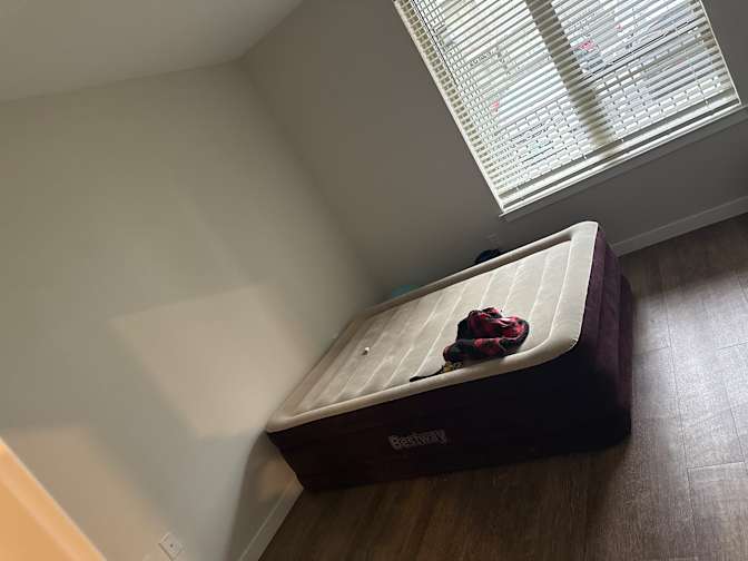 dashawn's room