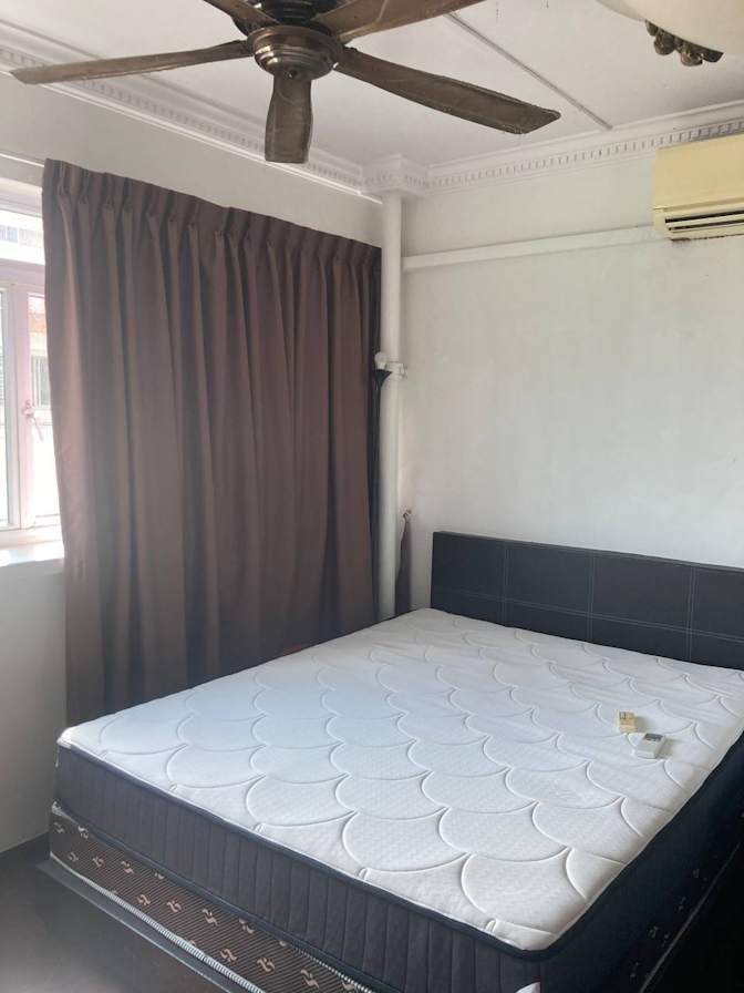 Fathiin's room