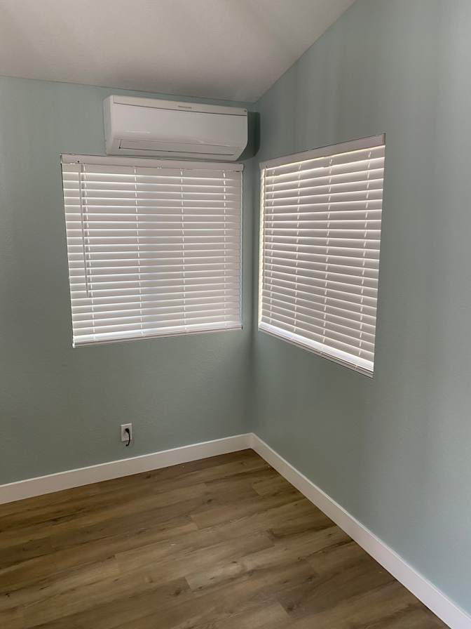 Dennis's room