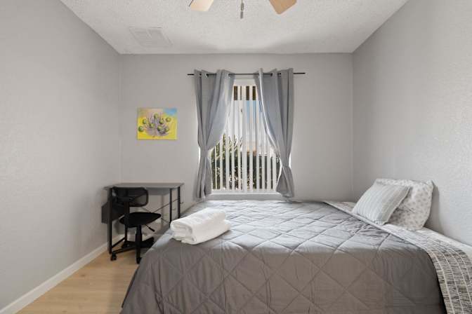 PadSplit's room