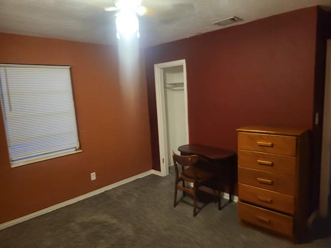 Jose's room