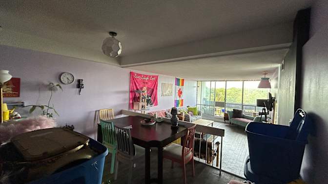 Maule's room