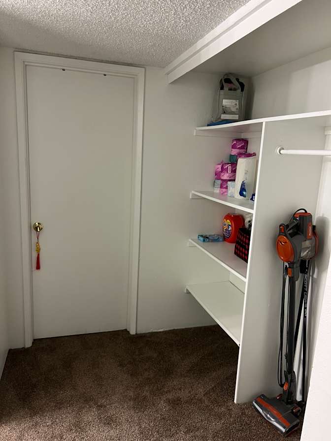 Astrid's room