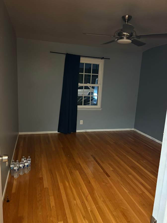 Kayla's room