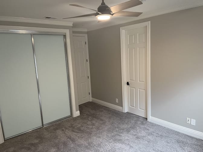 Ron's room