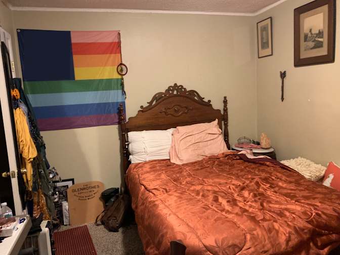 Em's room