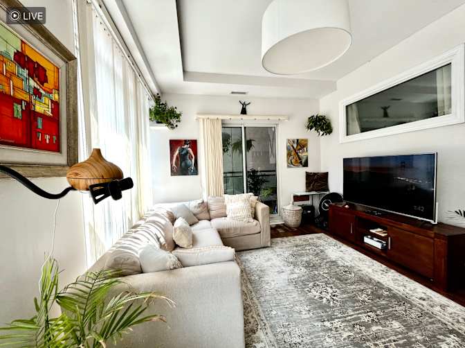 Naveed's room