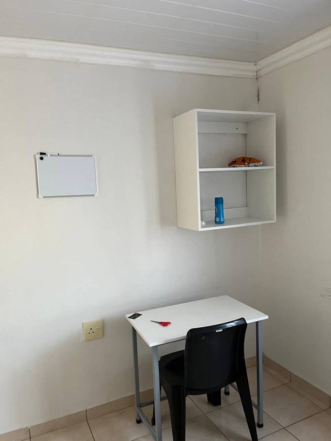 Arnold's room