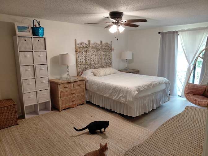 Frieda's room