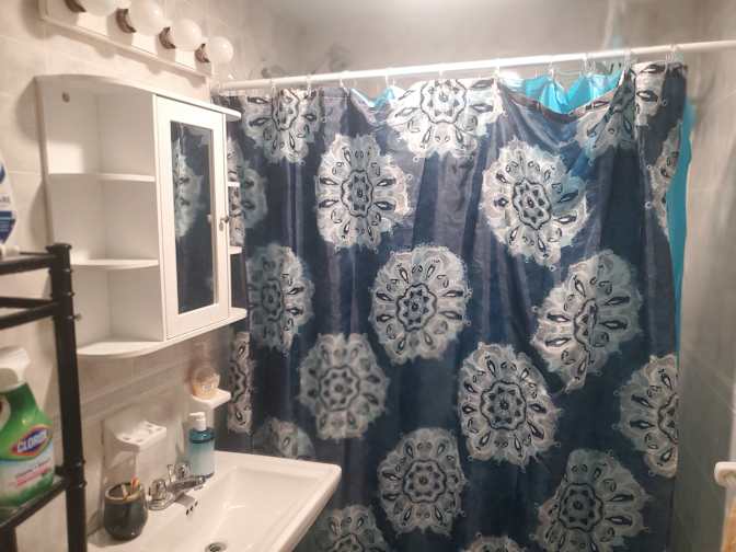 Jason Bryan, Realtor's room
