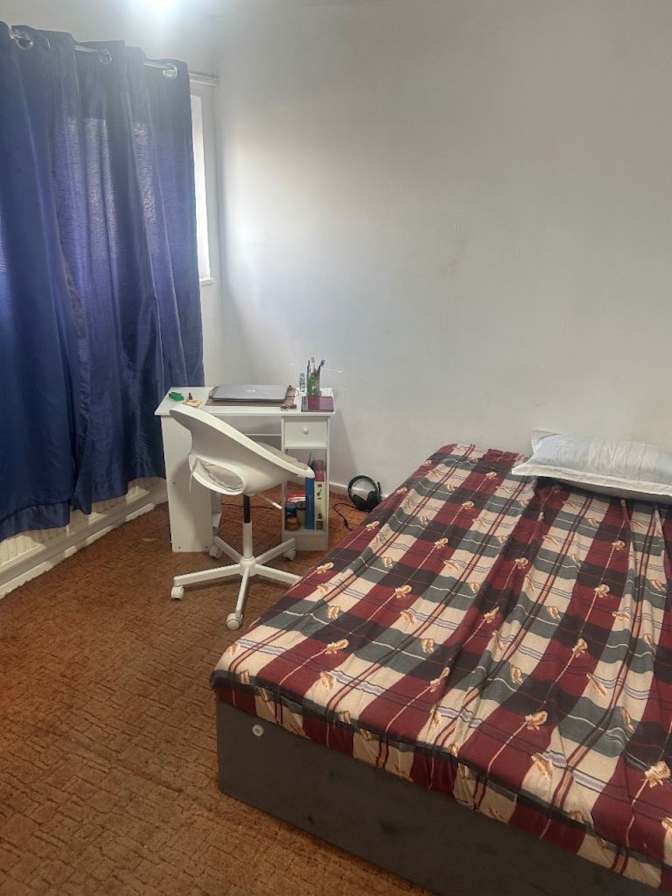 Pete's room