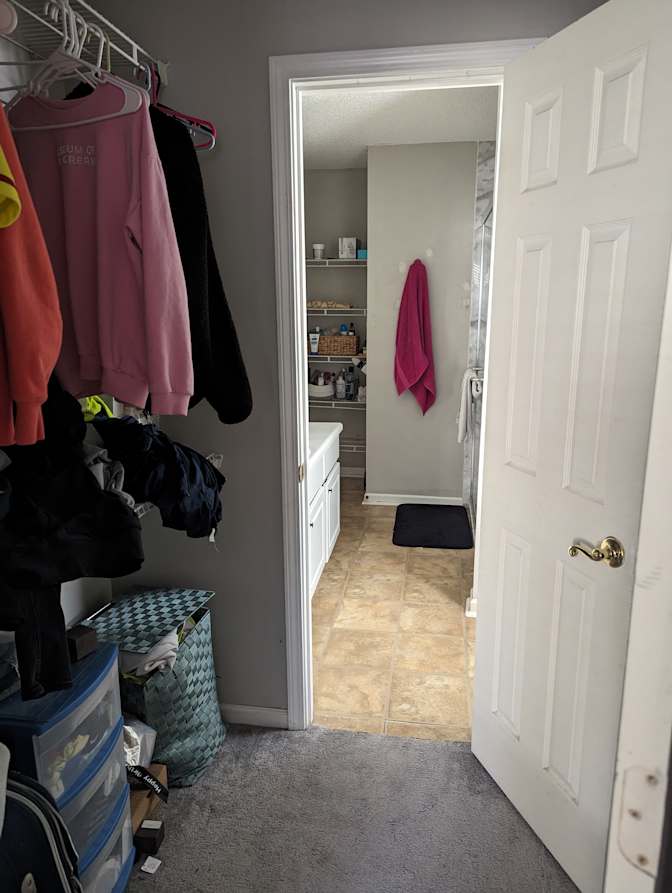 Cyrena's room