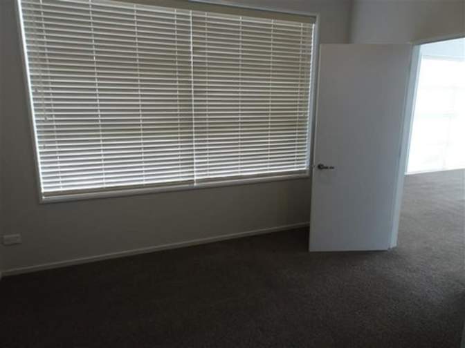 Leo's room