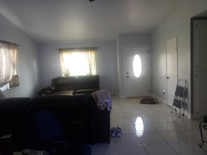 Jose's room