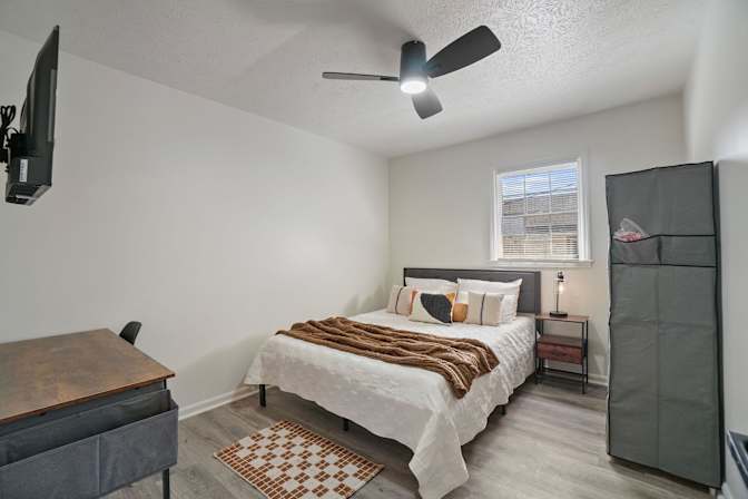 PadSplit's room