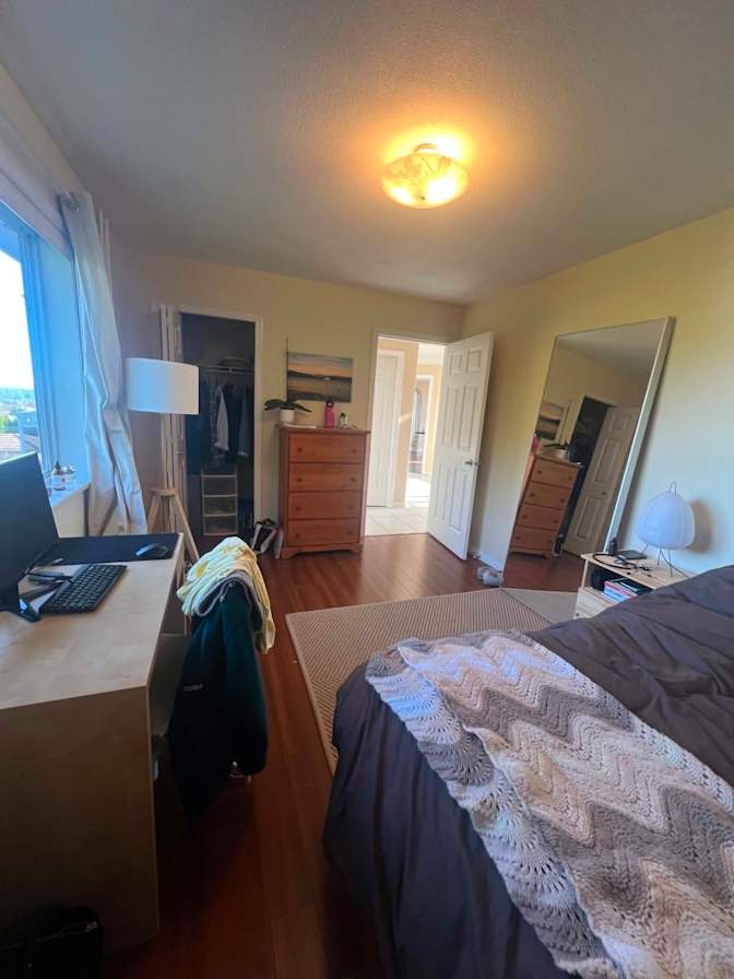 Isabel Vargas's room