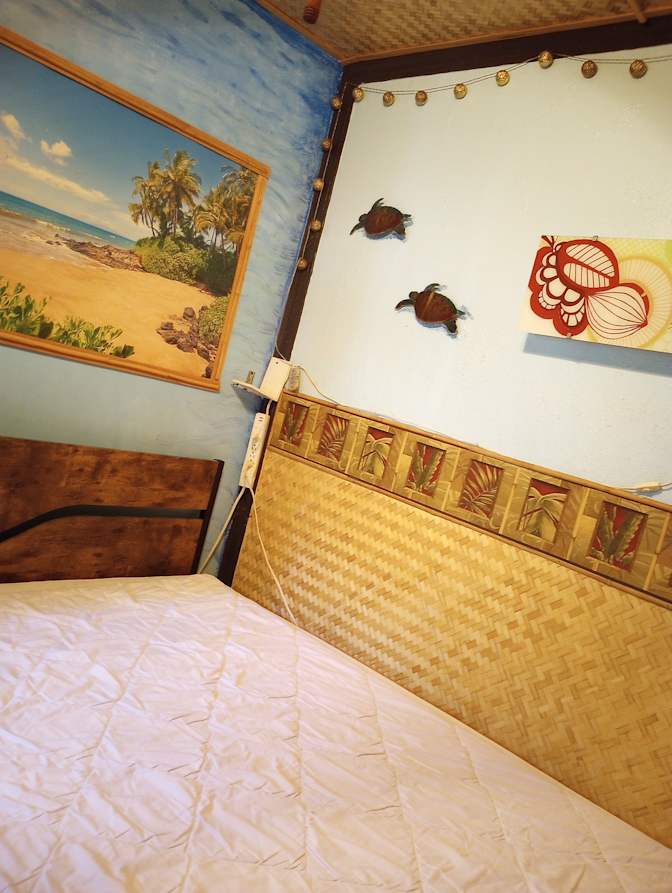 CARRIE's room