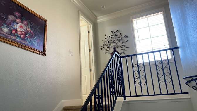 Serena's room