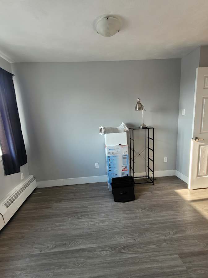 Hannah's room