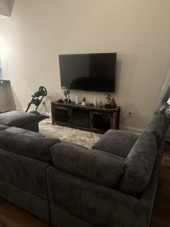 Leo's room