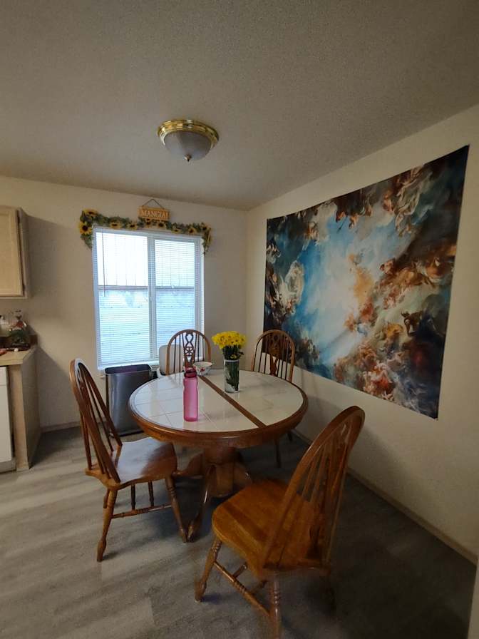 Sophia Peterson's room