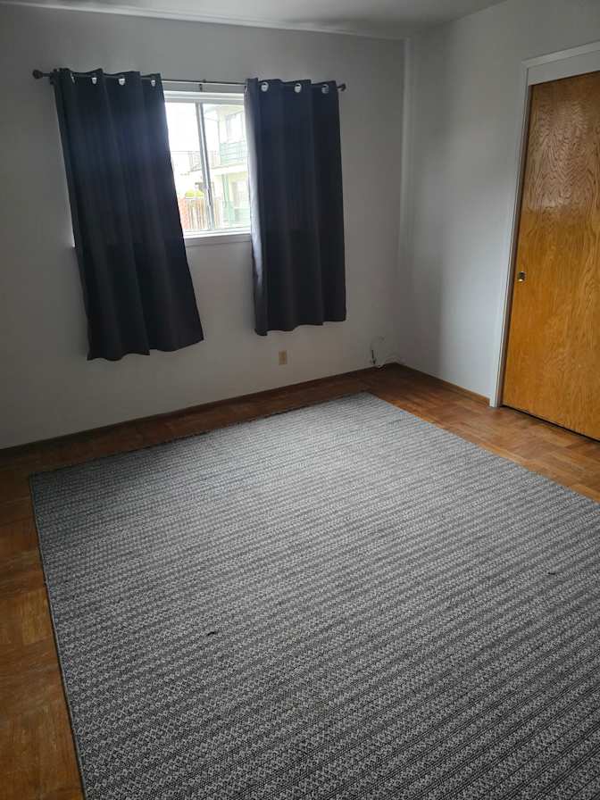 Lisa's room