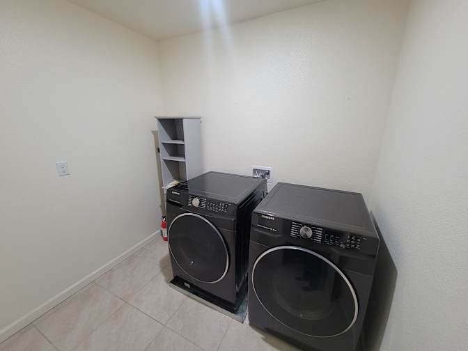 Miguel Flores's room