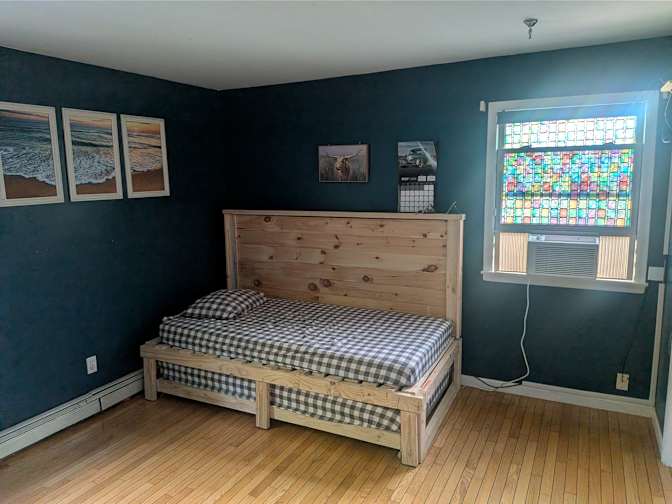 Valeria's room