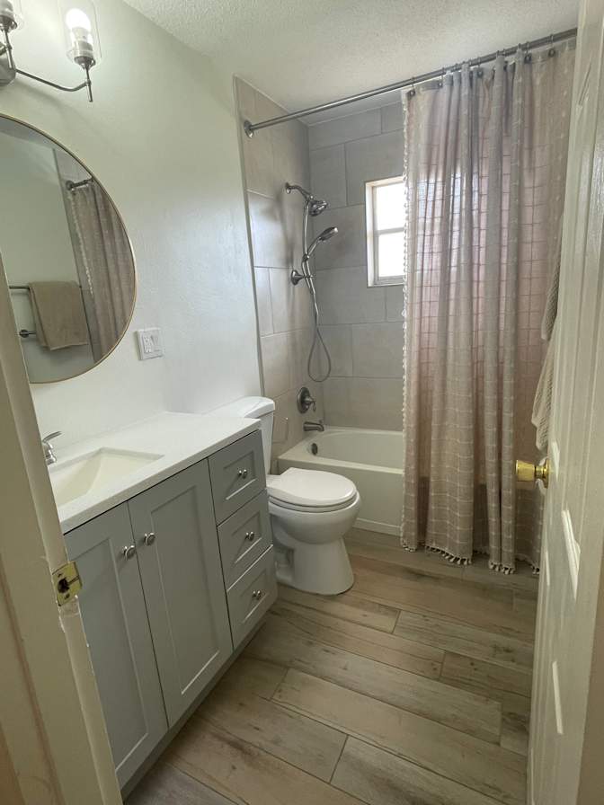 Jennifer's room