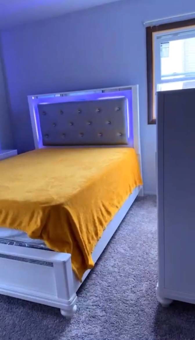 Lina francois's room