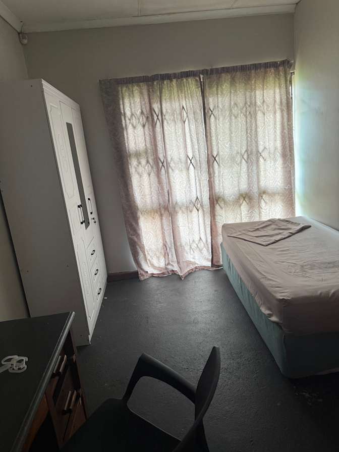 RIEKIE's room