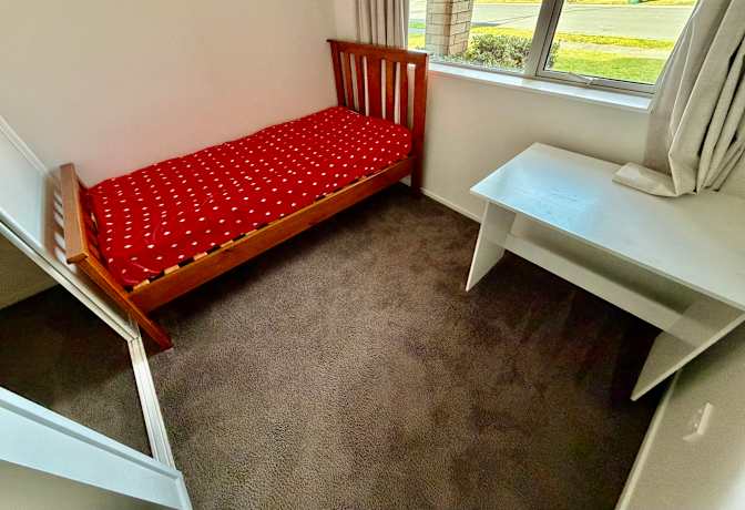 Vicky's room