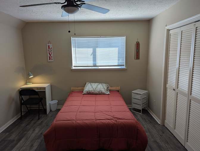 PadSplit's room