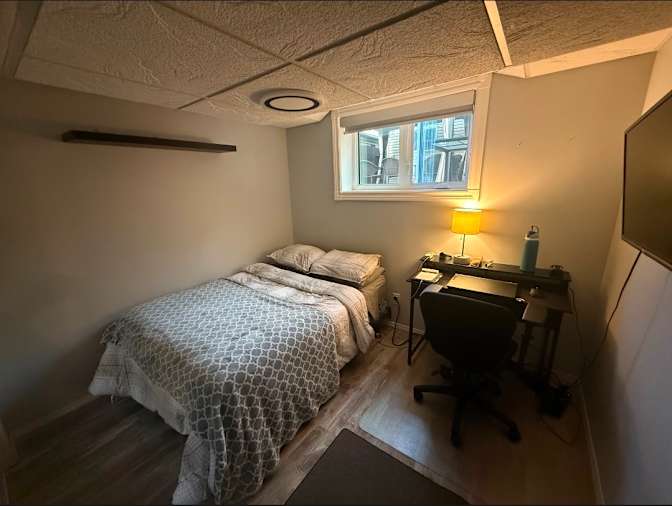 Mark's room