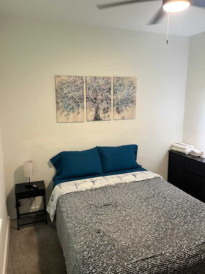 Renold's room