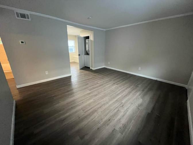 Alcove Rooms's room