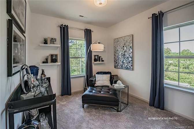 Alcove Rooms's room