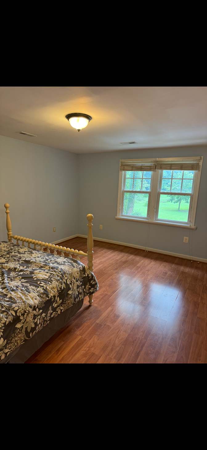 Victoria's room