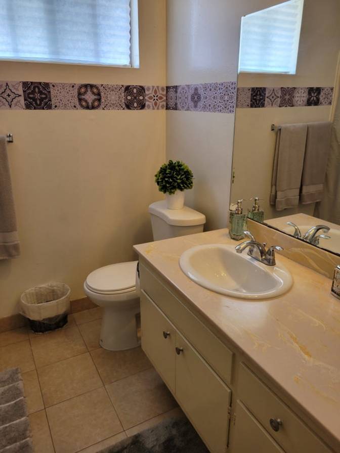 Evelyn's room