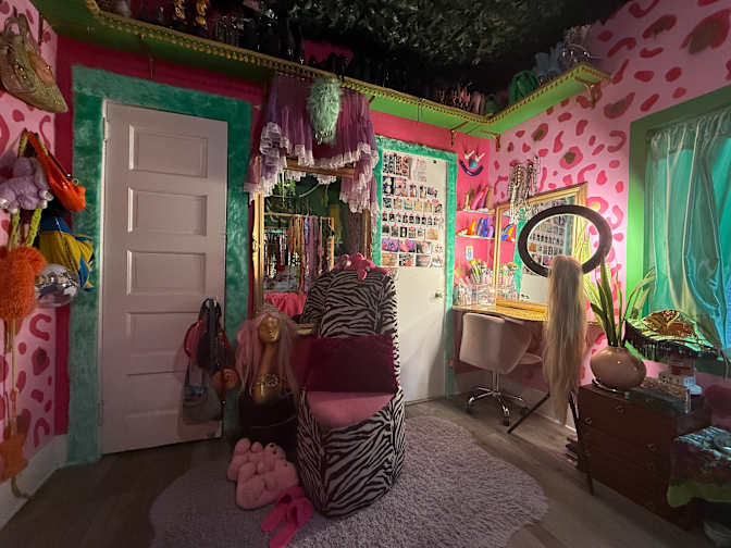 Ray's room